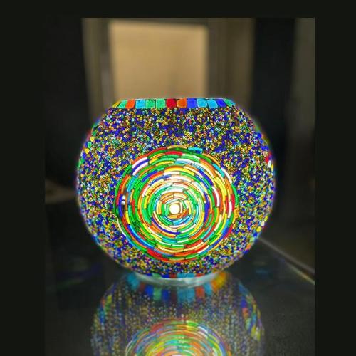 Lampe de table en verre mosaïque Blue Churi h. 17 cm.