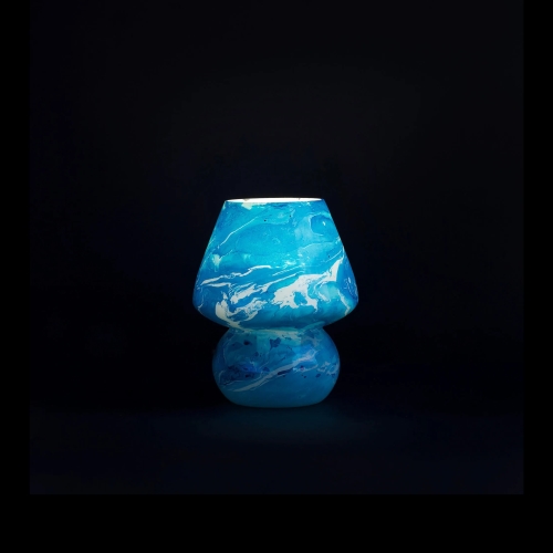 Lampe de table en verre peint Ocean h. 17 cm.