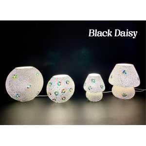 famille 94 - Black Daisy